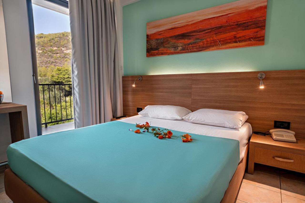 Hotel Pavlou Poros Town Bagian luar foto